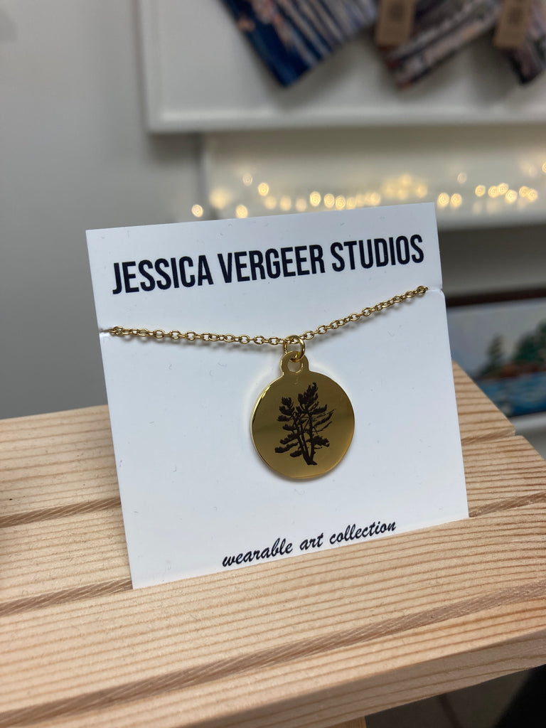 Regatta Bay Windswept Round Pendant Necklace (gold stainless)